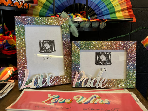 4x6 Love Glitter Rainbow Frame